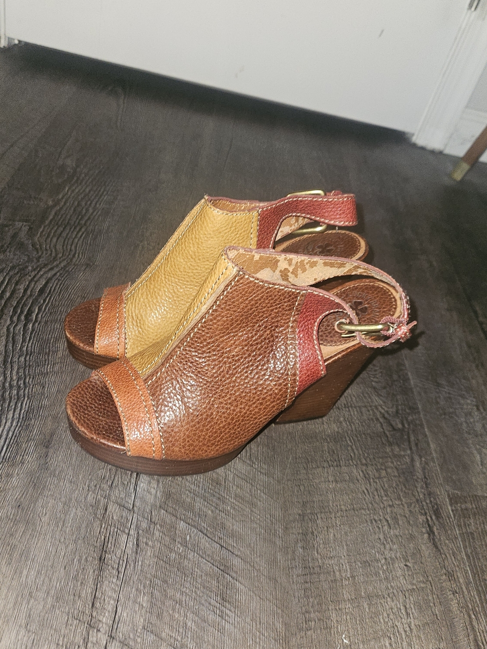 Women’s Multi-Tone Leather Wedge Sandals - Brown and Mustard